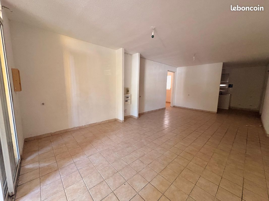 Appartement 3 pièces 65 m² · à Sainte-Rose · 65 m² · 92 650 €