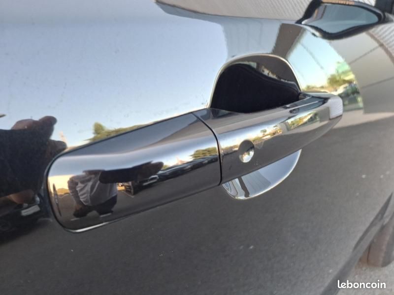 Jaguar E-Pace P300e PHEV R-Dynamic Black BVA AWD (image 5)