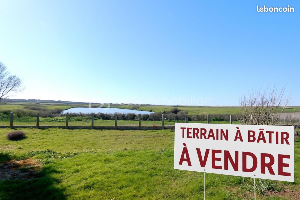 Terrain 1102 m² · à Marennes-Hiers-Brouage · 85 000 €