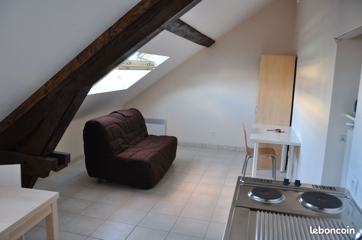 Appartement 1 pièce 16 m² · à Saint-Martin-d'Hères · 15,6 m² · 500 €/mois