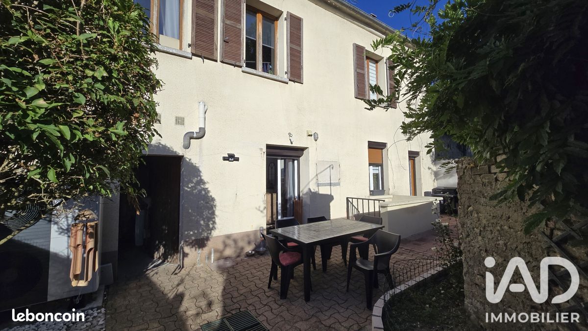 Maison 4 pièces 104 m² · à Vexin-sur-Epte · 104 m² · 190 000 €