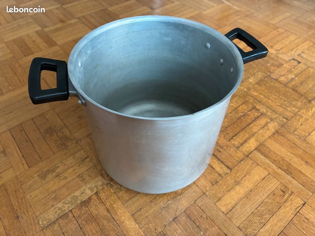Grande casserole / Faitout / Popotte H21, Diamètre 23.5 cm – Fabriqué en France (image 1)