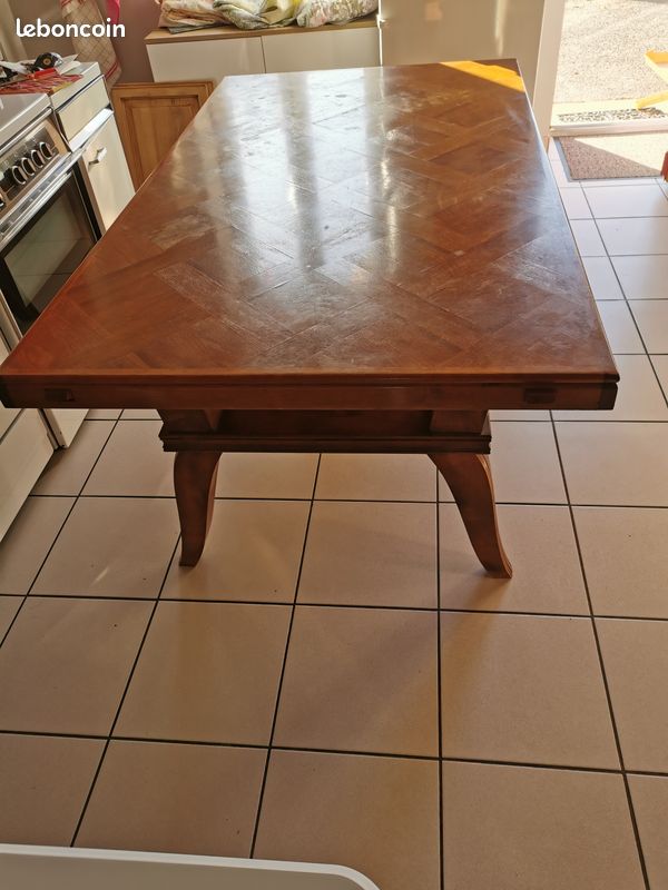 Table (image 1)