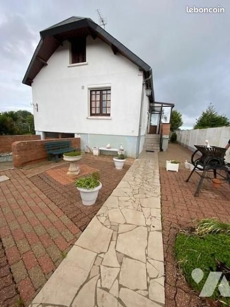 Maison 8 pièces 75 m² · à Woincourt · 75 m² · 148 400 €