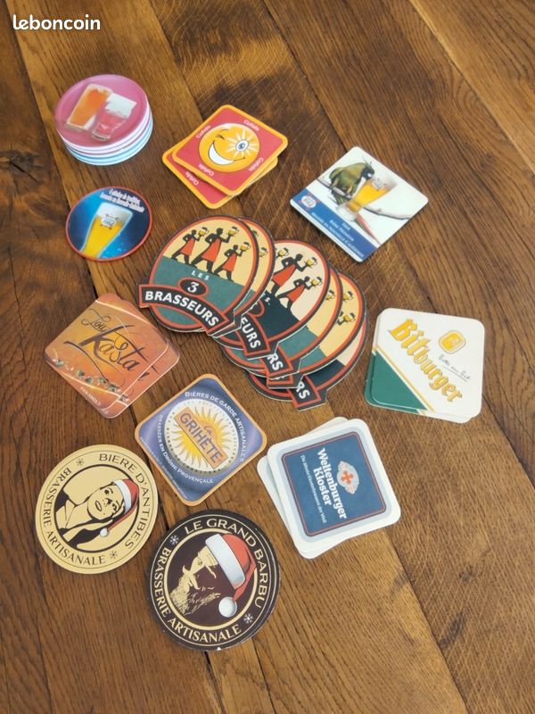 2 Lots De 4 Sous-verres Rétro Spoof - Thème Noël Et Anniversaire, Neufs En Boîte