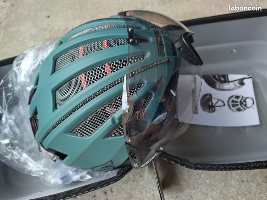 Casque Casco Speedairo RS avec visière Vautron Vert Mat