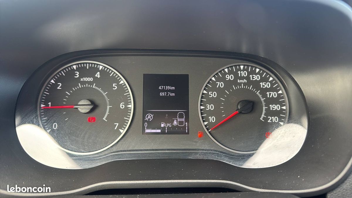 Dacia duster eco g 100 4x2 extreme (image 14)