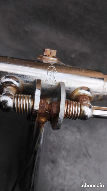 Boulons de frein de vélo vintage Raleigh ou Phillips arrière NOS