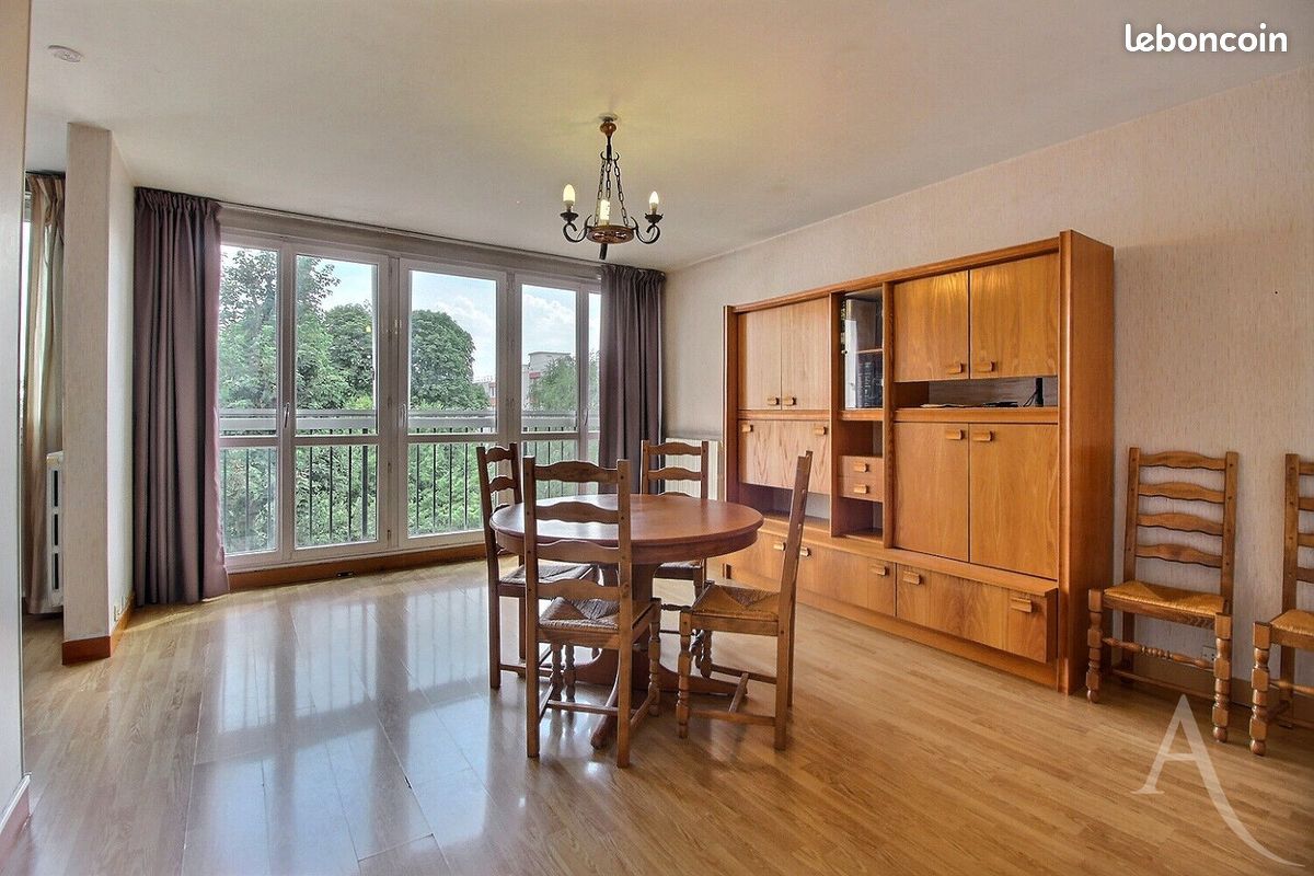 Appartement 4 pièces 79 m² · à Thiais · 79 m² · 222 600 €