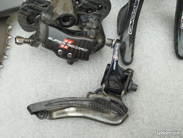 Dérailleur Arrière Vélo De Course / Campagnolo Super Record 11 Vitesses Chappe Courte Carbone Rd11 Sr1 160 Gr Tres Bon Etat 4023527