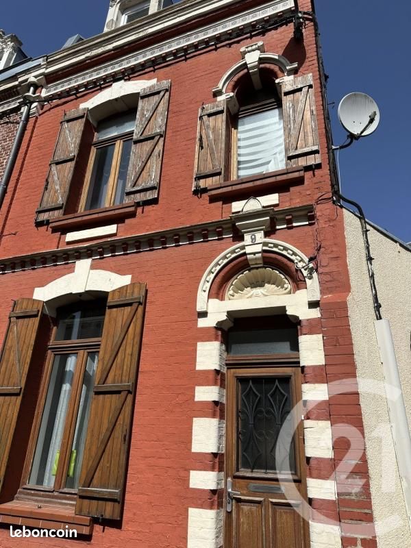 Maison 4 pièces 105 m² · à Saint-Quentin · 105 m² · 872 €/mois