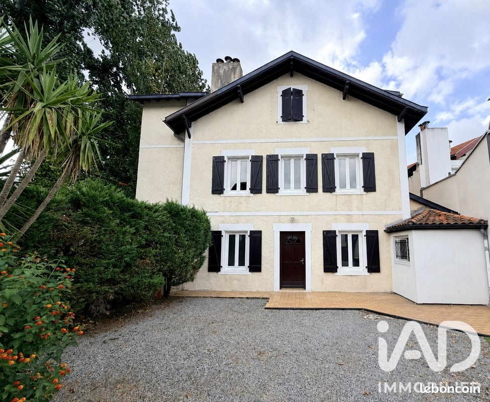 Appartement 2 pièces 61 m² · à Biarritz · 61 m² · 305 000 €