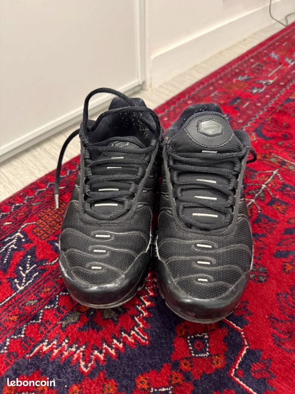 Chaussure Nike Tn Baskets Tn Garcon NIKE AIR MAX PLUS TN MARSEILLE