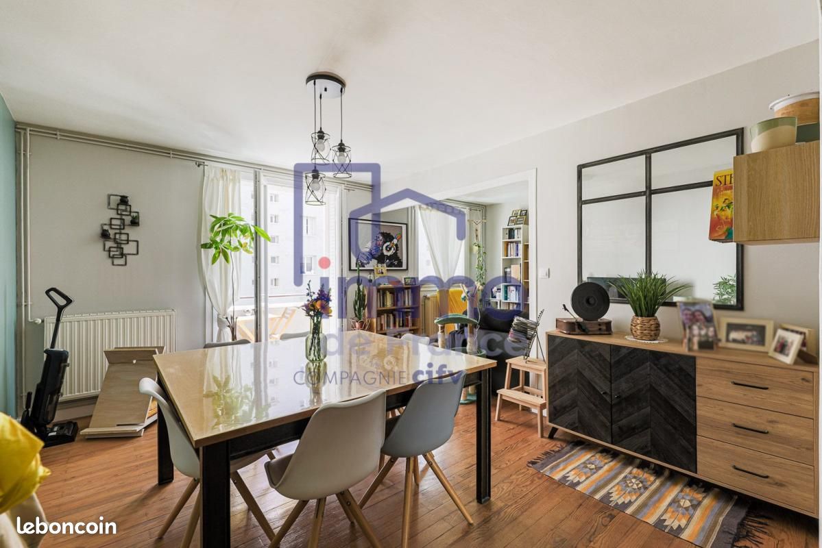 Appartement 4 pièces 62 m² · à Grenoble · 62 m² · 145 000 €