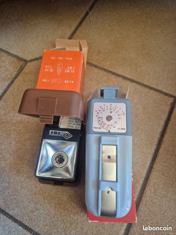 Flash ISI Agfa Vintage – Ancien Flash Pour Appareil Photo – état Correct