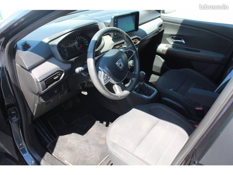 Dacia Sandero TCe 90 CVT - 22 Stepway Confort (image 25)