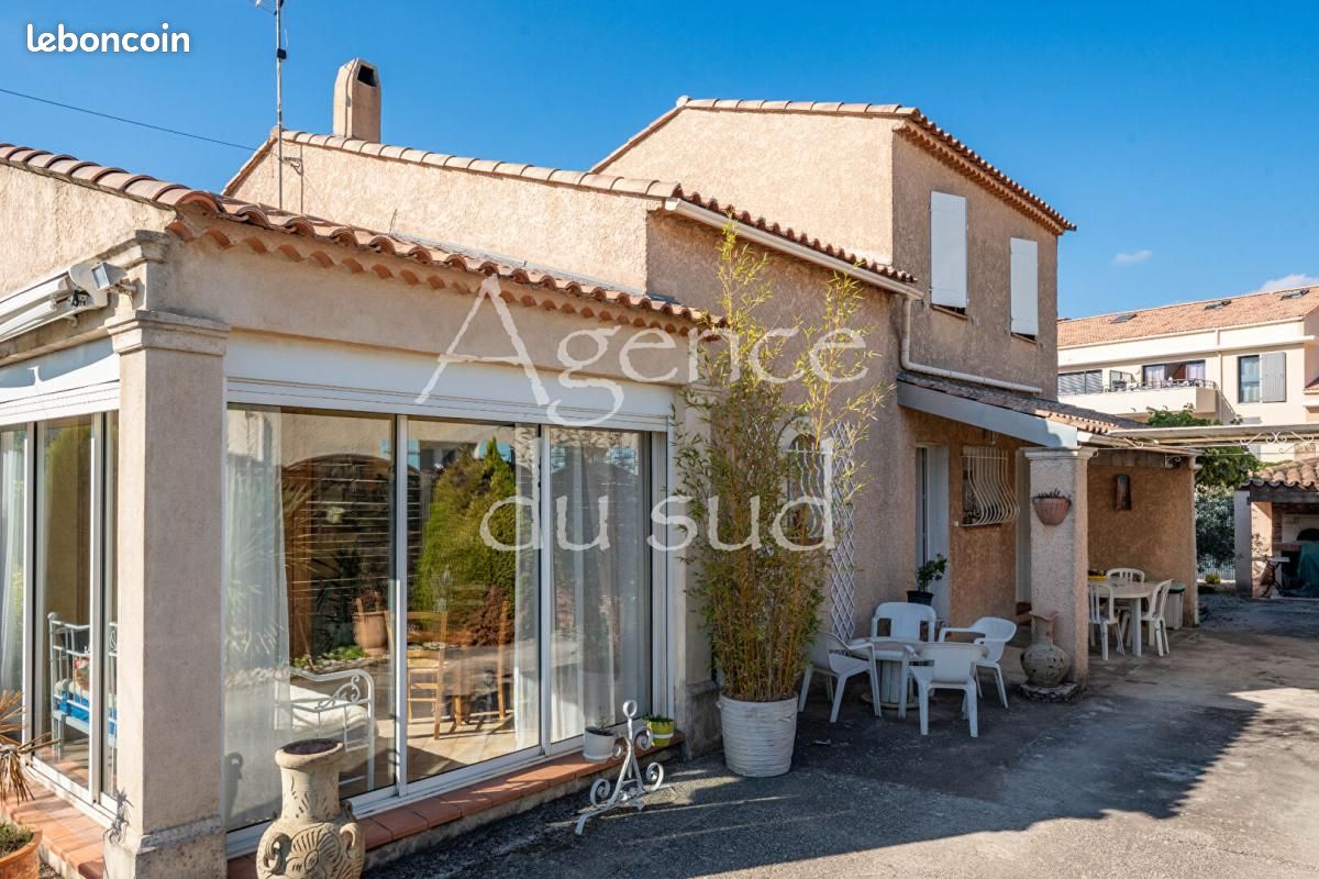 Maison 4 pièces 98 m² · à Auriol · 98 m² · 445 000 €