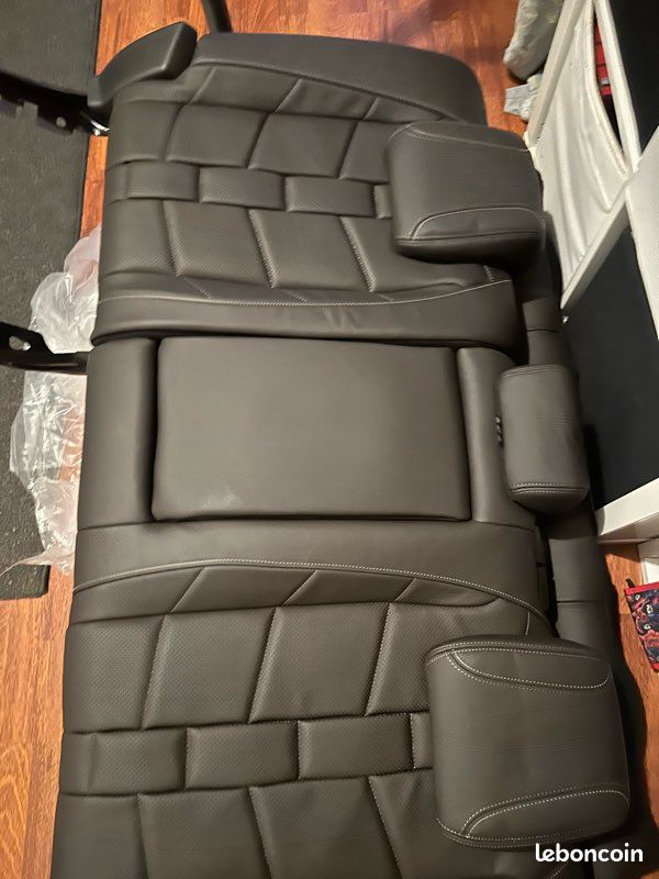 Renault Megane Banquettes arrière stock