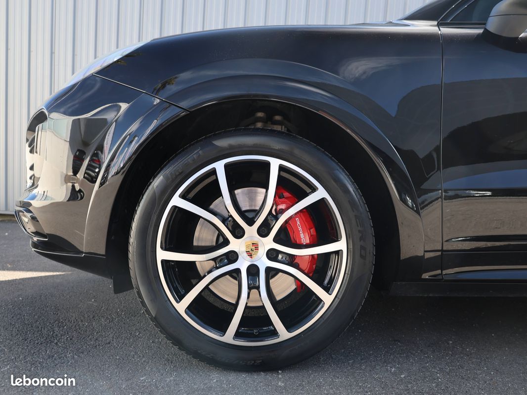 PORSCHE Cayenne 3.0 V6 440 ch Tiptronic BVA S (image 12)