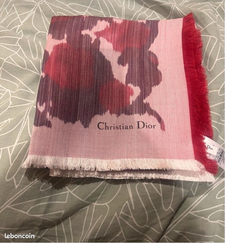 Foulard / Châle Dior (image 1)