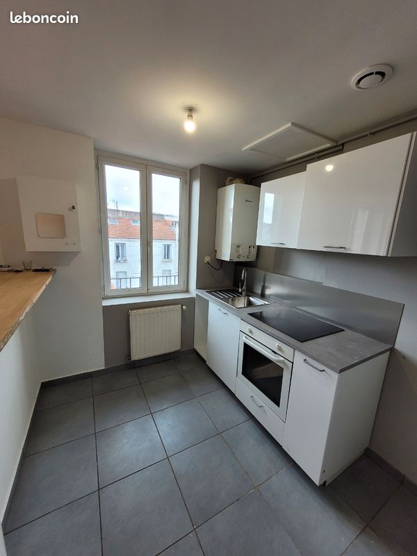 Appartement 2 pièces 47 m² · à Saint-Étienne · 47 m² · 500 €
