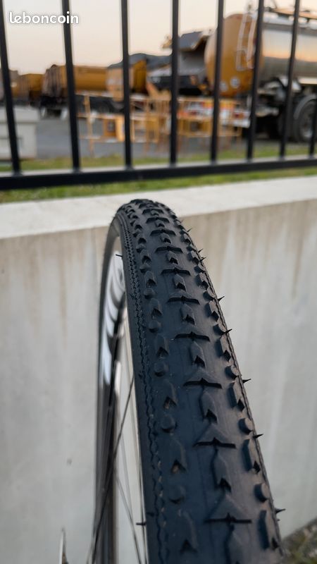 Zipp 303s (image 6)