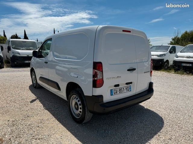 Citroen BERLINGO VAN BLUEHDI 100 CH VEHICULE NEUF CARPLAY CAMERA 3 PLACES (image 3)