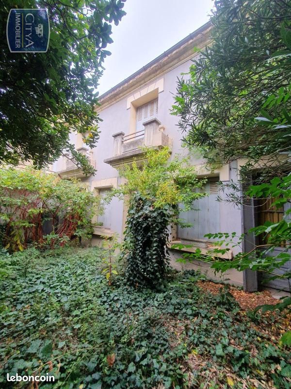 Maison 9 pièces 267 m² · à Carcassonne · 267 m² · 169 000 €