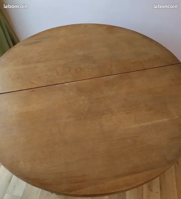 Table ronde (image 2)