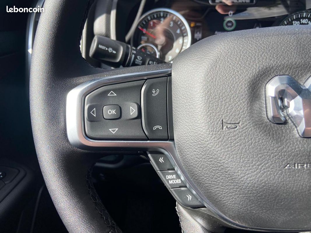 Dodge ram 1500 crew cab bighorn night edition (image 18)