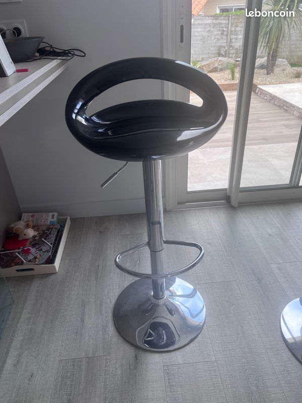 2 Chaises de bar (image 1)