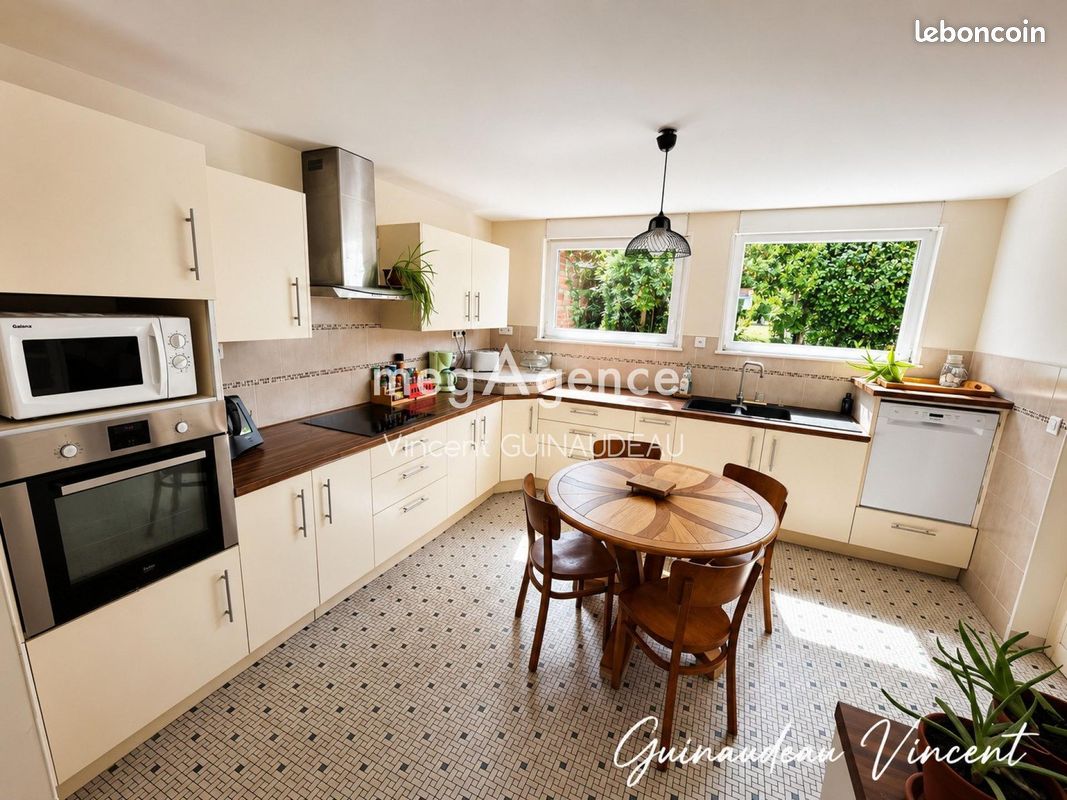 Maison 7 pièces 130 m² · à Beaupréau-en-Mauges · 130 m² · 219 500 €