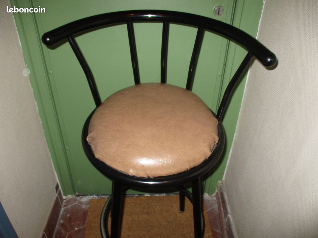 Tabouret haut tournant (image 1)