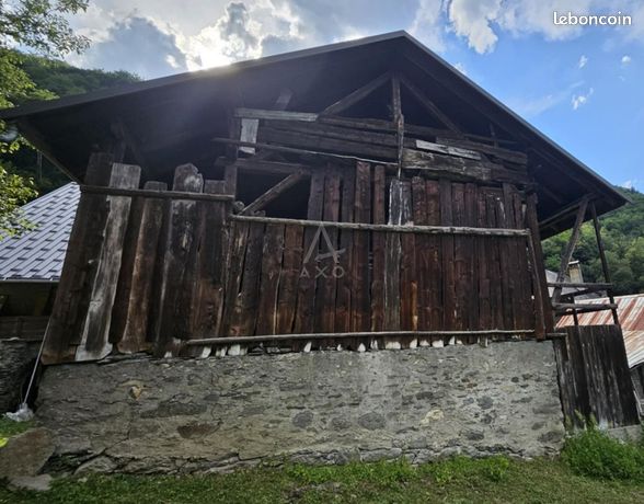 Grange 3 pièces 70 m²