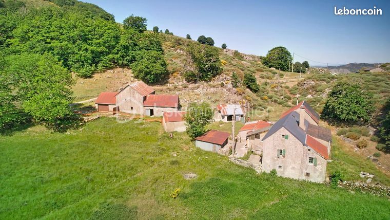 Ferme 5 pièces 100 m²