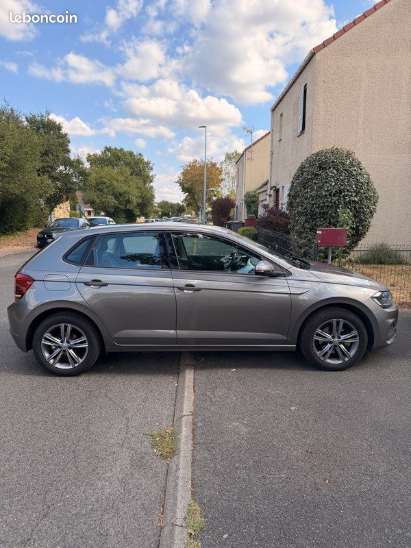 Volkswagen Polo (image 8)