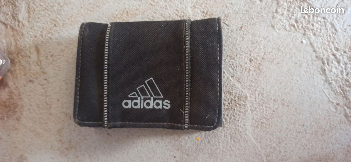 Porte monnaie adidas (image 1)