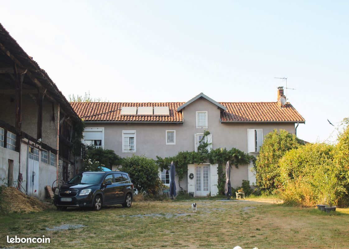 Maison 8 pièces 210 m² · à Estancarbon · 210 m² · 385 000 €