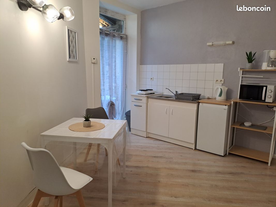 Appartement 4 pièces 42 m² · à Laval · 42 m² · 620 €