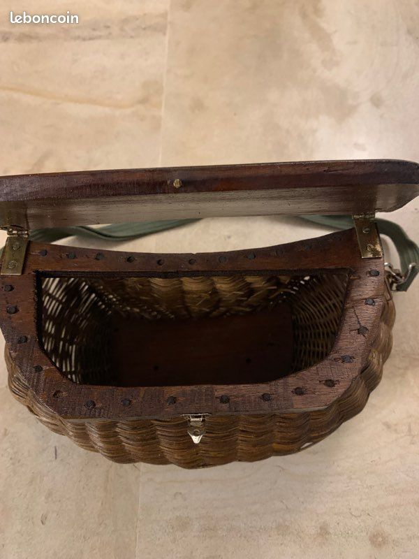 Panier Pêche Cuir Panier De Pêche Vintage En Osier Avec Couvercle Articul Et Cuir Ancien Creel Panier Pêche Cuir Panier De Pêche Vintage En Osier Avec Couvercle Articul Et Cuir Ancien Creel