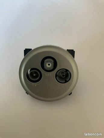 Prise Antenne TV Legrand CELIANE - Couleur Titane - Vente à L'unité