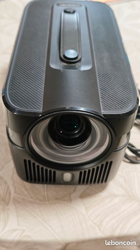 Vidéoprojecteur courte focale 0,6 (image 4)