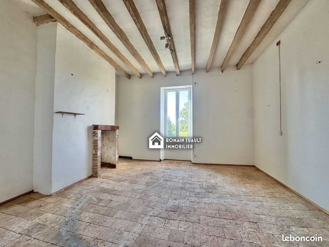 Maison 6 pièces 143 m² · à Craon · 143 m² · 65 500 €
