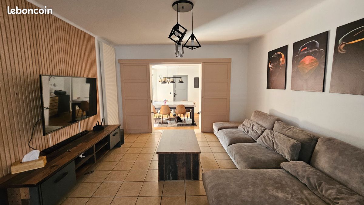 Maison 6 pièces 120 m² · à Neuville-en-Ferrain · 120 m² · 322 000 €