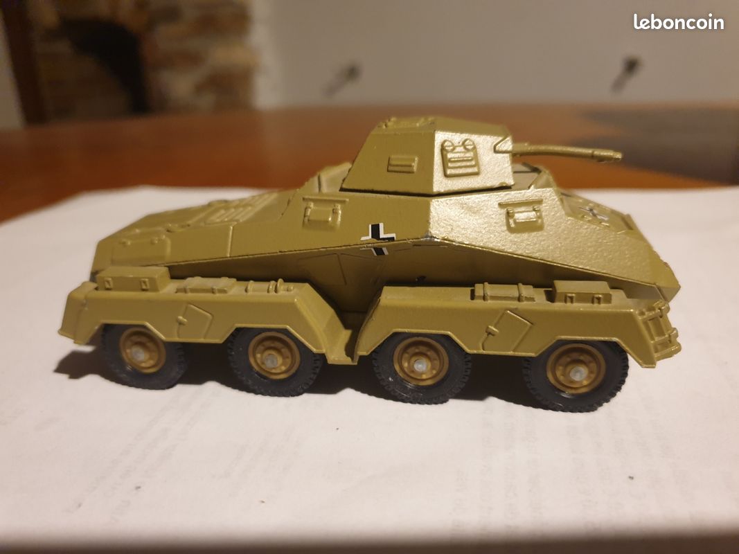 Solido 1/50, blindé XM 706 à roue US, commando ou MP