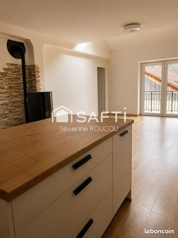 Appartement 5 pièces 144 m² · à Gex · 144 m² · 495 000 €