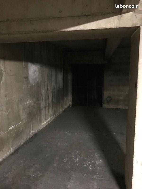 VENTE parking Bastille-Place des Vosges (image 1)