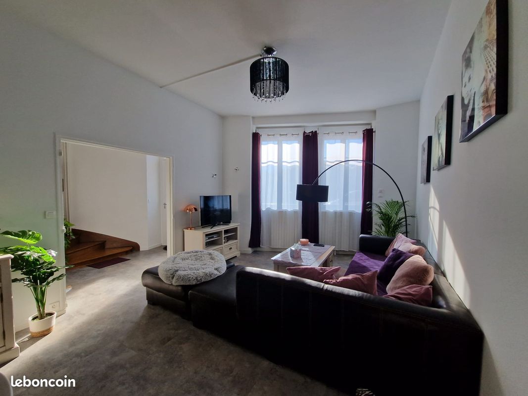 Limoges - Centre Appartement T4 / cour + garage - Limoges 87000 (image principale 7)