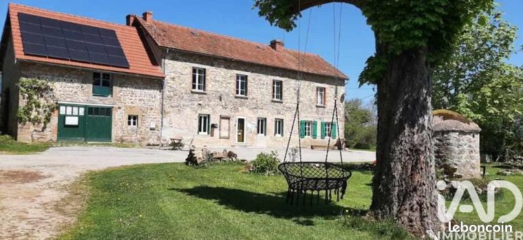 Propriété 7 pièces 200 m²
