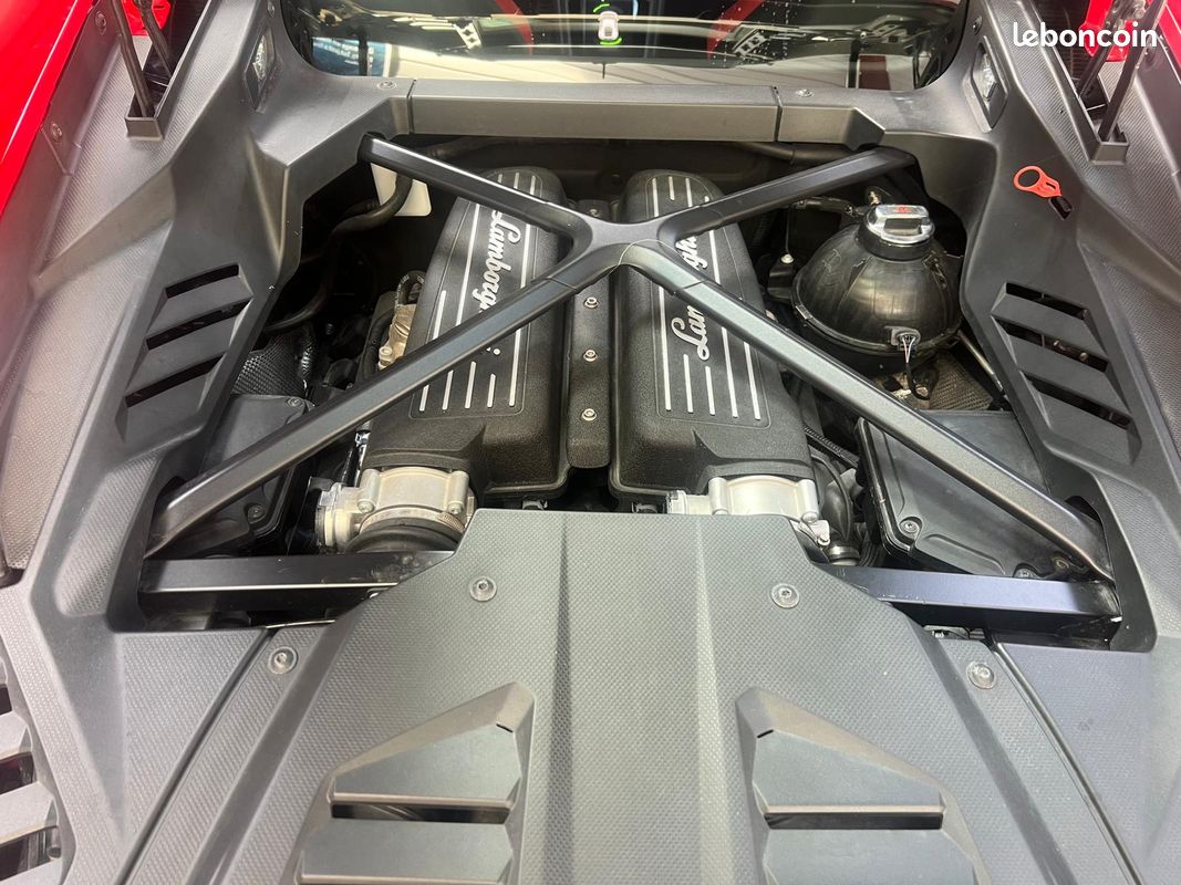 Lamborghini huracan evo lp640-4 v10 5.2l 640 ch (image 11)